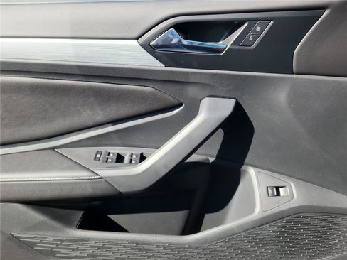 New 2025 Volkswagen Jetta Sport image 8
