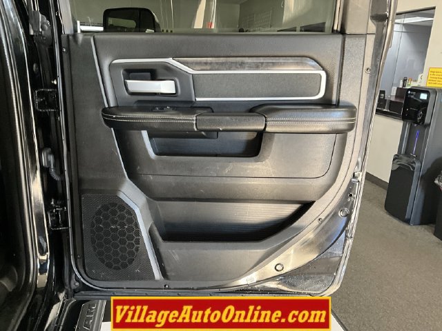 Used 2022 RAM 2500 Lone Star w/ Night Edition AWD/4WD image 33