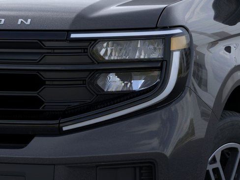 New 2025 Ford Expedition Active RWD image 18