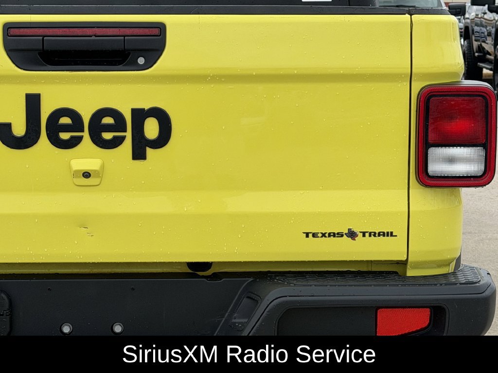 Used 2023 Jeep Gladiator Sport AWD/4WD image 8