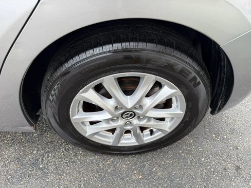 Used 2015 MAZDA MAZDA3 i Touring FWD image 49