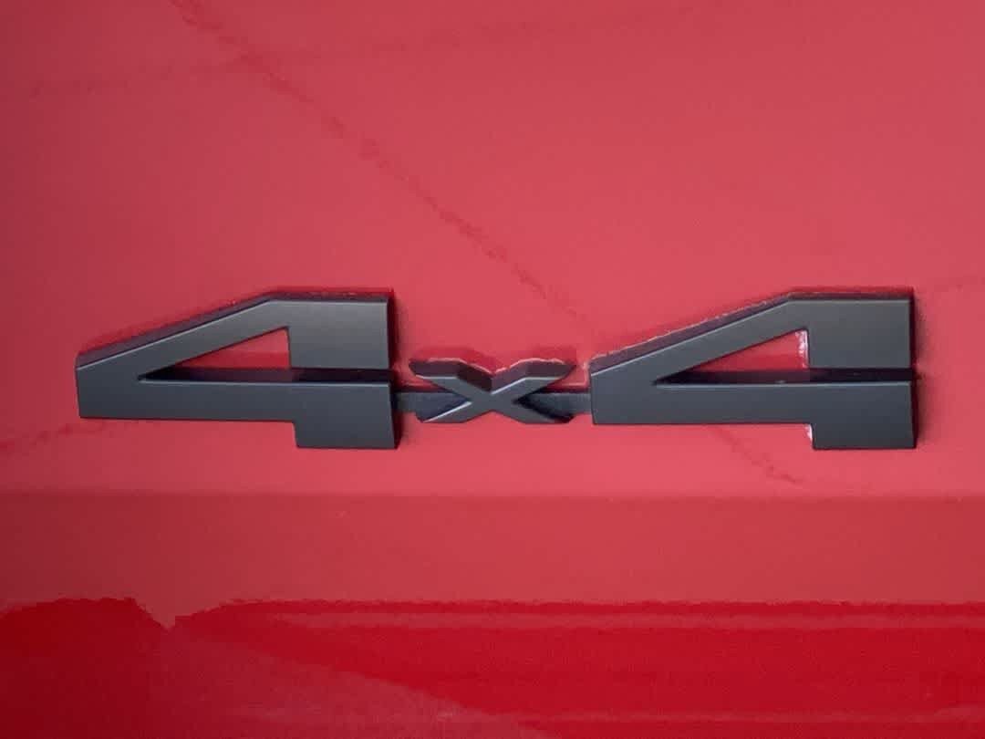 Used 2024 Toyota Tundra Platinum AWD/4WD image 11