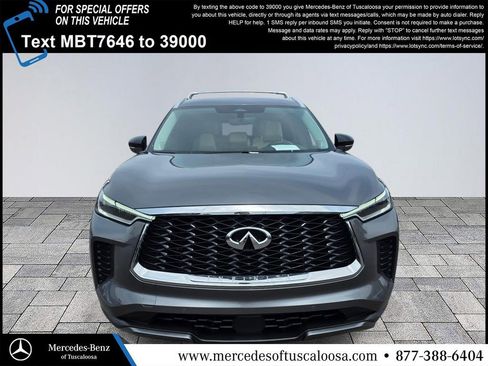 Used 2023 INFINITI QX60 Sensory w/ Vision Package AWD/4WD image 2