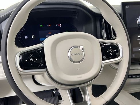 New 2026 Volvo XC60 T8 Ultra w/ Protection Package Premier AWD/4WD image 10