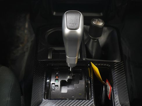 Used 2023 Toyota 4Runner TRD Off-Road image 17