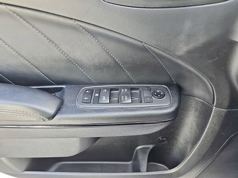 Used 2020 Dodge Charger R/T w/ Plus Group RWD image 40