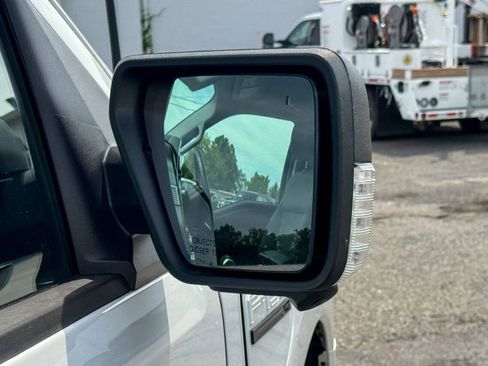 Used 2023 Ford F150 Lightning XLT AWD/4WD image 14