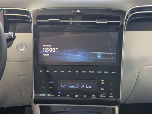 New 2024 Hyundai Tucson Limited AWD/4WD image 19