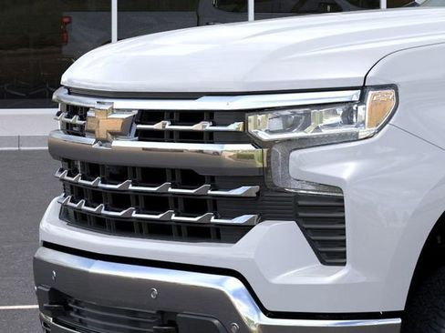 New 2026 Chevrolet Silverado 1500 LTZ w/ LTZ Premium Package AWD/4WD image 13