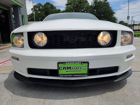 Used 2007 Ford Mustang GT RWD image 72