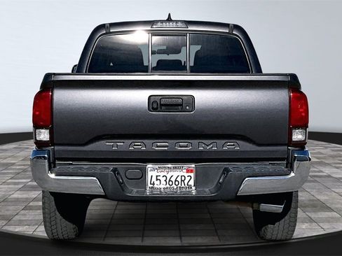 Used 2019 Toyota Tacoma SR5 image 5