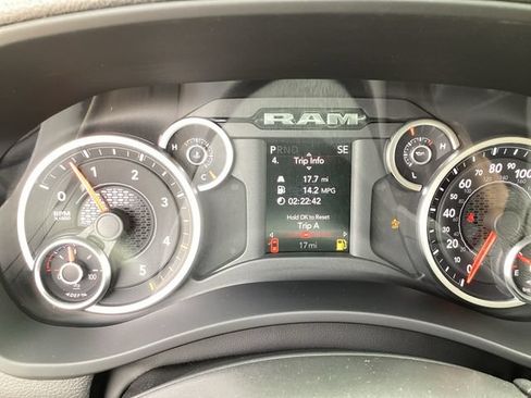 New 2026 RAM 2500 Tradesman w/ Chrome Appearance Group AWD/4WD image 18