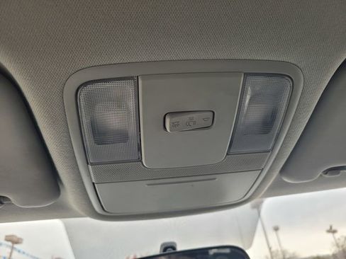 Used 2022 Kia Soul LX image 21