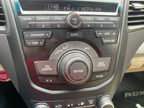 Used 2013 Acura RDX FWD 4dr Tech Pkg image 23