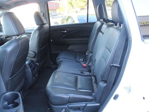 Used 2018 Honda Pilot Touring image 28