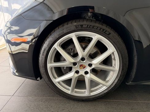 Certified 2025 Porsche Panamera 4 AWD/4WD image 10