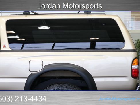 Used 2002 Toyota Tacoma 4x4 Xtracab V6 image 56