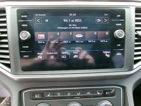 Used 2019 Volkswagen Atlas SE w/ Panoramic Sunroof Package AWD/4WD image 22