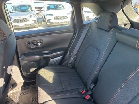 Used 2023 Honda HR-V Sport image 23