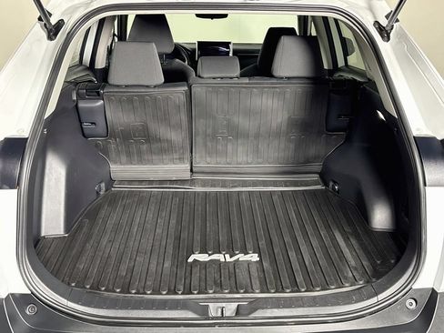 Used 2024 Toyota RAV4 XLE w/ Weather Package AWD/4WD image 20