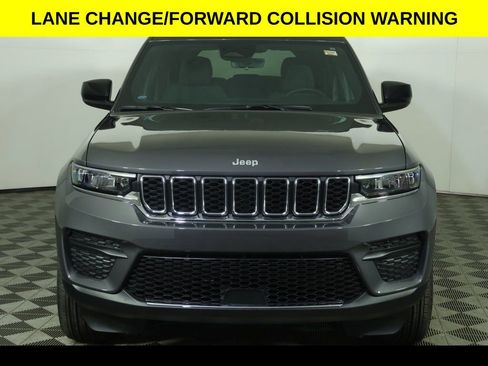 New 2026 Jeep Grand Cherokee Laredo image 8