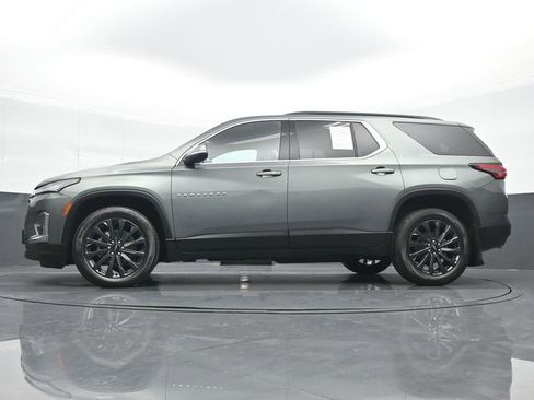 Used 2022 Chevrolet Traverse LT image 18