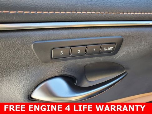 Used 2023 Lexus ES 350 w/ Premium Package image 10