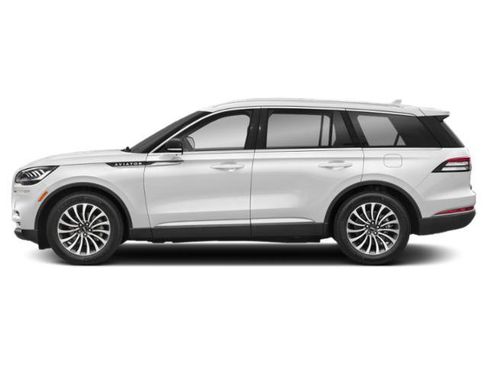 Used 2021 Lincoln Aviator Reserve w/ Equipment Group 208A AWD/4WD image 3