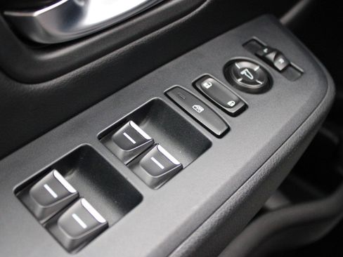 Used 2024 Honda Pilot Touring image 21