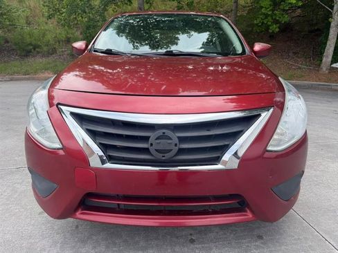 Used 2017 Nissan Versa S Plus FWD image 3