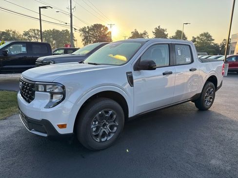 New 2025 Ford Maverick XLT w/ XLT Luxury Package image 1