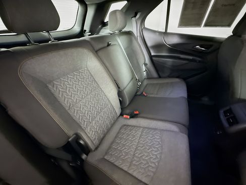 Used 2024 Chevrolet Equinox LT image 33