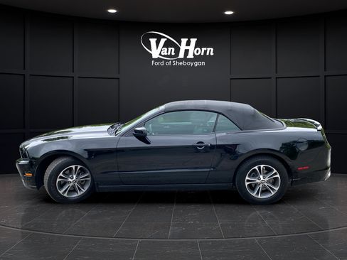 Used 2014 Ford Mustang Premium w/ Comfort Package RWD image 8