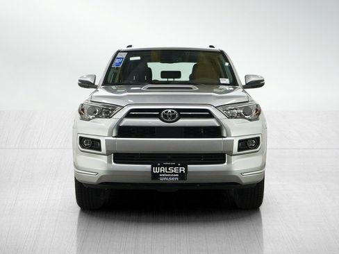 Used 2023 Toyota 4Runner TRD Sport w/ Technology Package AWD/4WD image 8