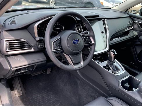 Used 2025 Subaru Outback Touring image 19