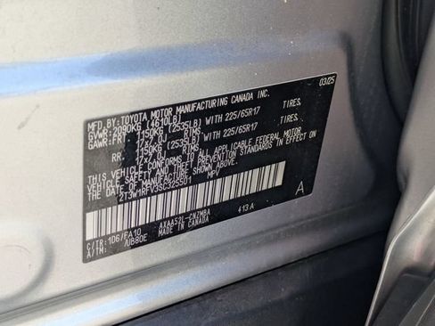Used 2025 Toyota RAV4 XLE w/ Convenience Package FWD image 30