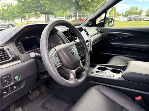 Used 2024 Honda Passport EX-L image 29