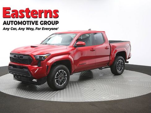 Used 2025 Toyota Tacoma TRD Sport image 58