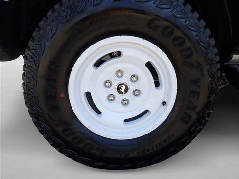 New 2026 Ford Bronco Heritage Edition AWD/4WD image 7