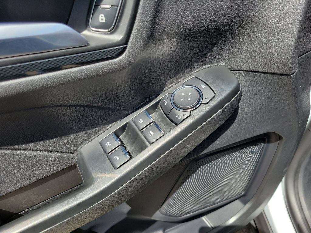 Certified 2025 Ford Escape ST-Line w/ Tech Pack #1 FWD image 16