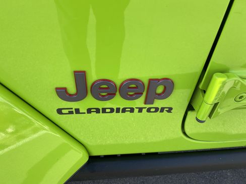 Used 2021 Jeep Gladiator Rubicon image 25