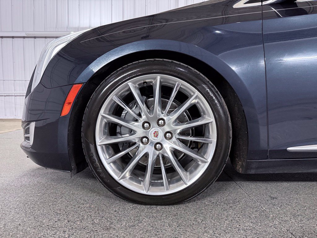 Used 2014 Cadillac XTS Platinum AWD/4WD image 14