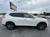 Used 2016 Nissan Rogue SL w/ SL Premium Package image 2