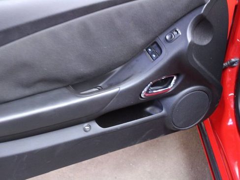 Used 2010 Chevrolet Camaro LT image 11