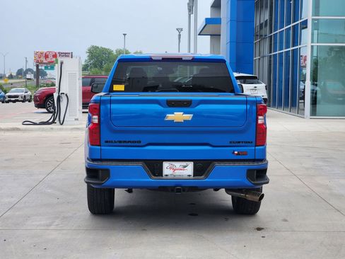 Used 2025 Chevrolet Silverado 1500 Custom RWD image 8
