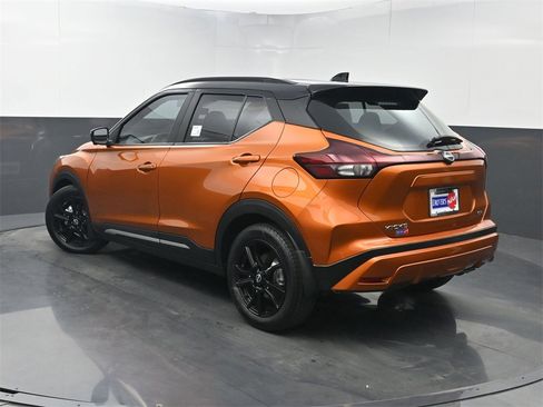 Used 2022 Nissan Kicks SR w/ Interior Electronics Package image 20