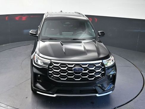 Used 2025 Ford Explorer Platinum w/ LUX Leather Package AWD/4WD image 28
