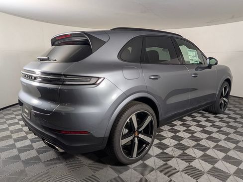 New 2026 Porsche Cayenne AWD/4WD image 7