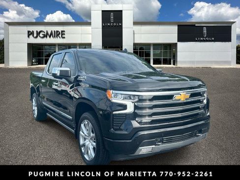 Used 2025 Chevrolet Silverado 1500 High Country AWD/4WD image 1