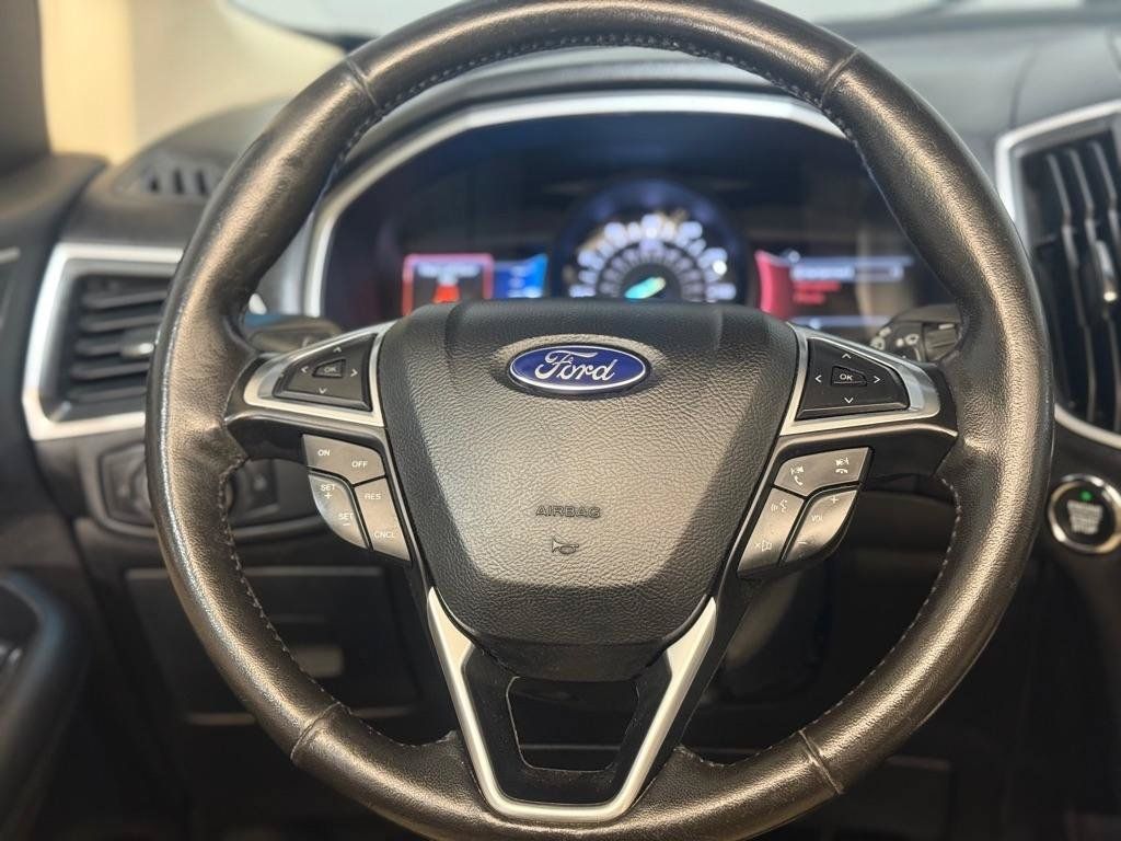 Used 2015 Ford Edge SEL w/ Equipment Group 201A FWD image 15